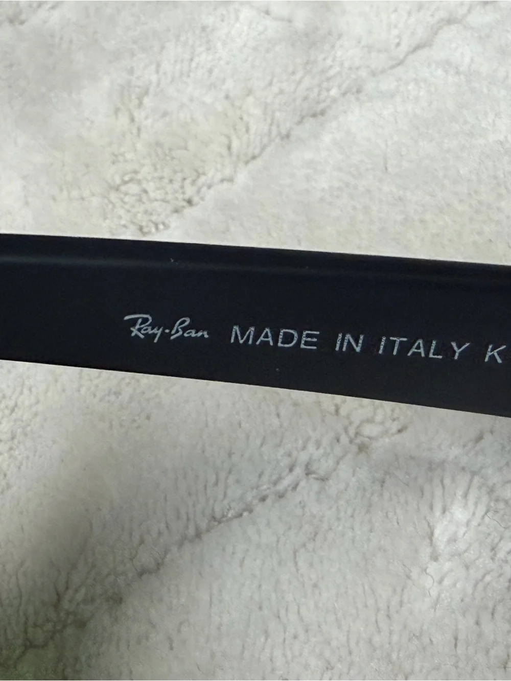 Ray-Ban Black Sunglass Temple Arm with Model Number RB2140